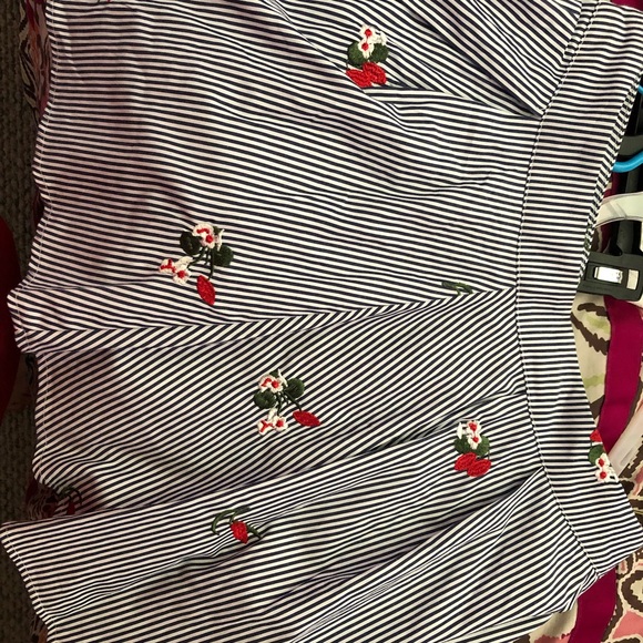 two piece set! - Picture 2 of 4